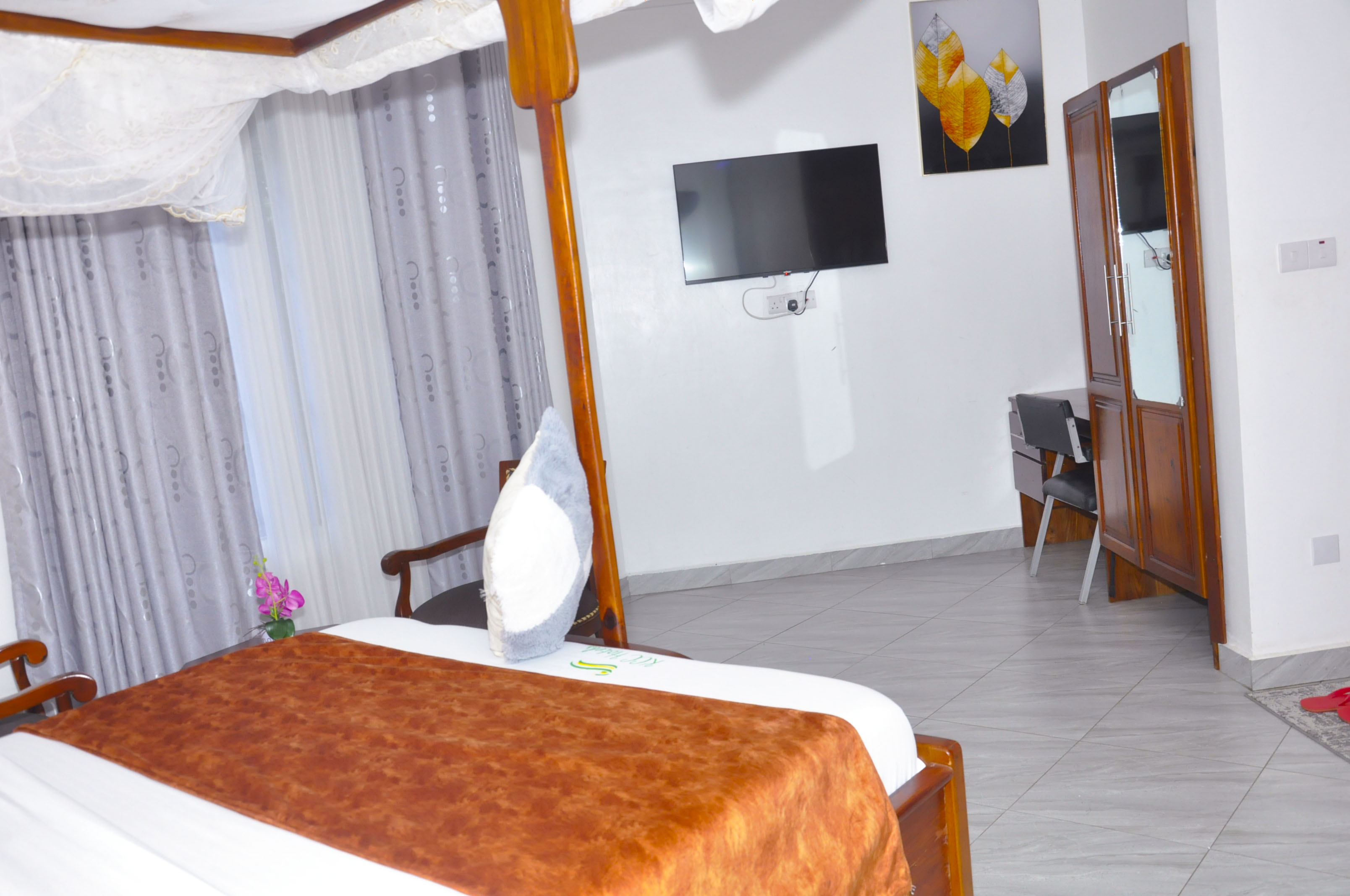Deluxe With Balcony